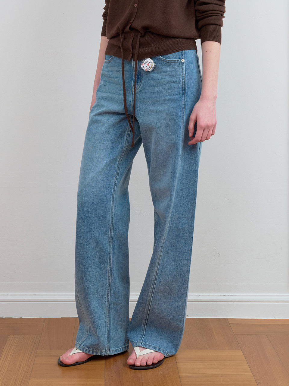 CURVED LINE DENIM PANTS BLUE