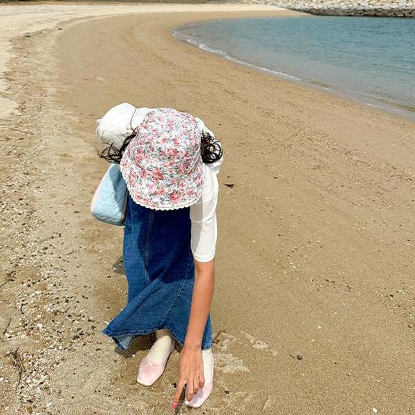 かわいい♡青い花柄レースハット かわいい♡青い花柄レースハット