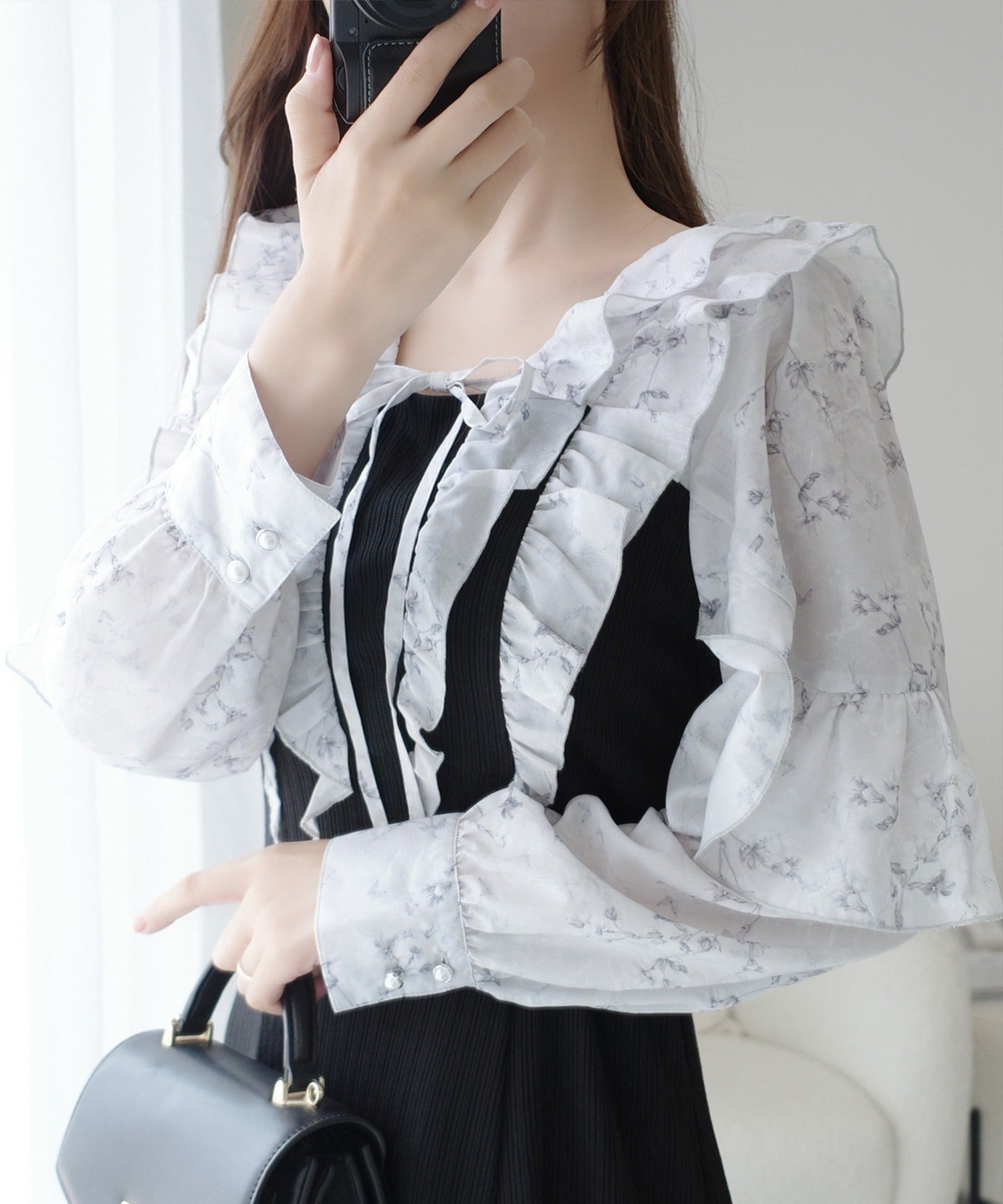 花柄　フリル　長袖ミニワンピース　未使用タグなし 肩あきフリル花柄/OP[品番：INGW0008787]｜INGNI （イング）の