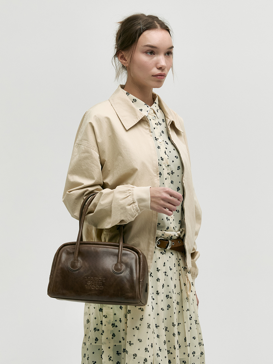 【購入特典】SOFT TOTE_washed brown pull-up