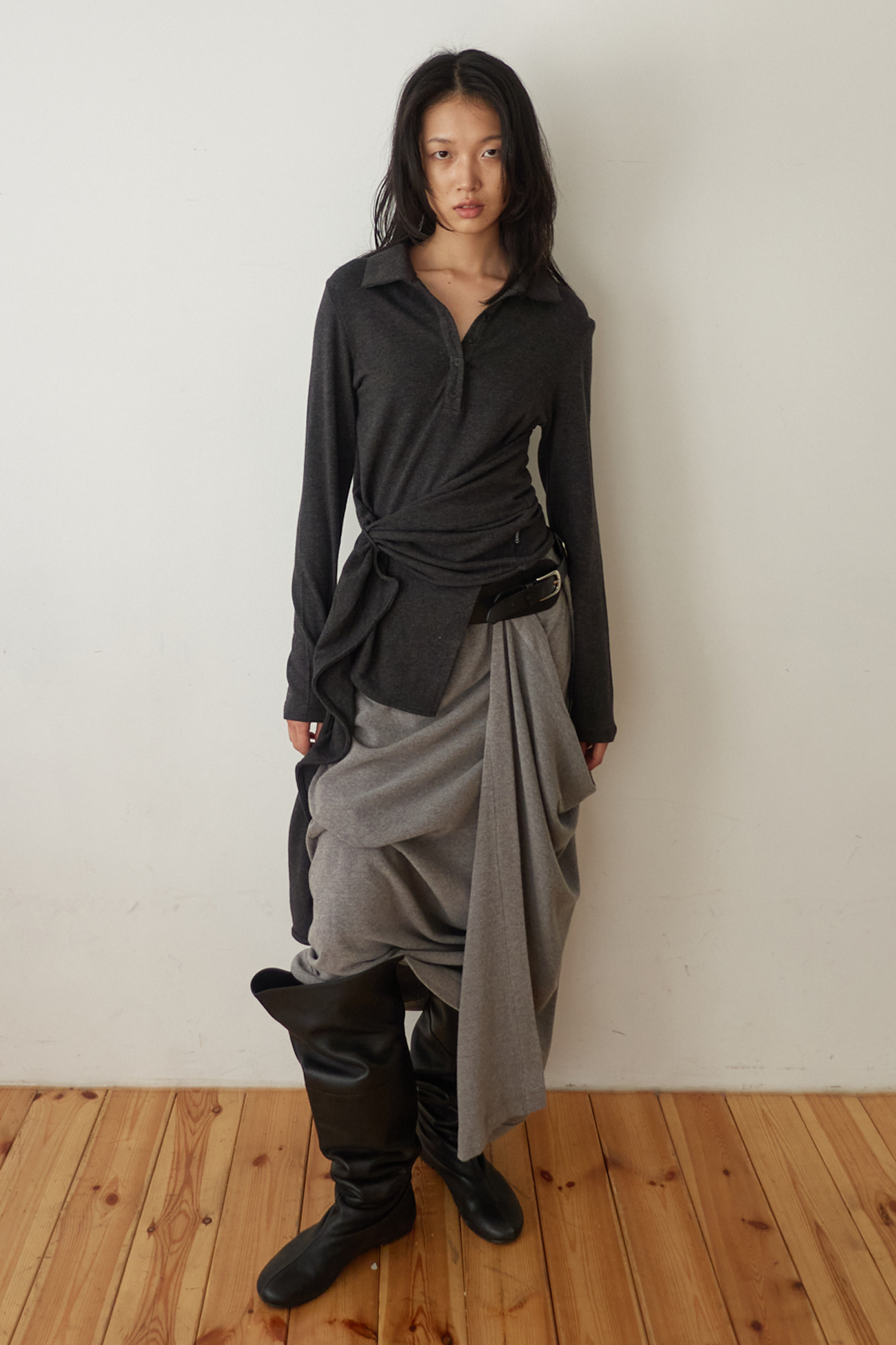 DRAPE LONG SKIRT / GRAY