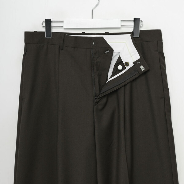 ピンタックワイドスラックス | ファッション通販サイト NUGU