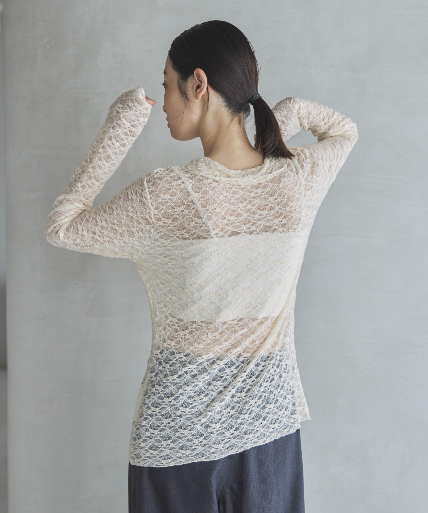 グレーモヘアのテディベア　レース襟付き　30cm グレーモヘアのテディベア レース襟付き 30cm