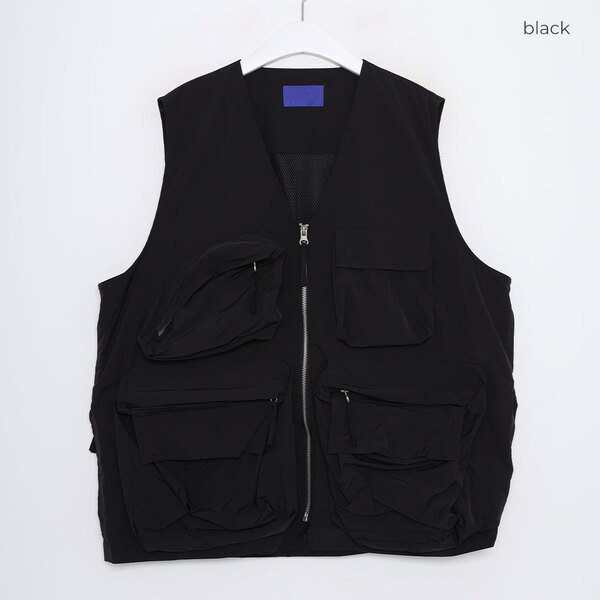 完売品 ナイロンポケットベスト TODAYFUL (トゥデイフル）Nylon Pocket