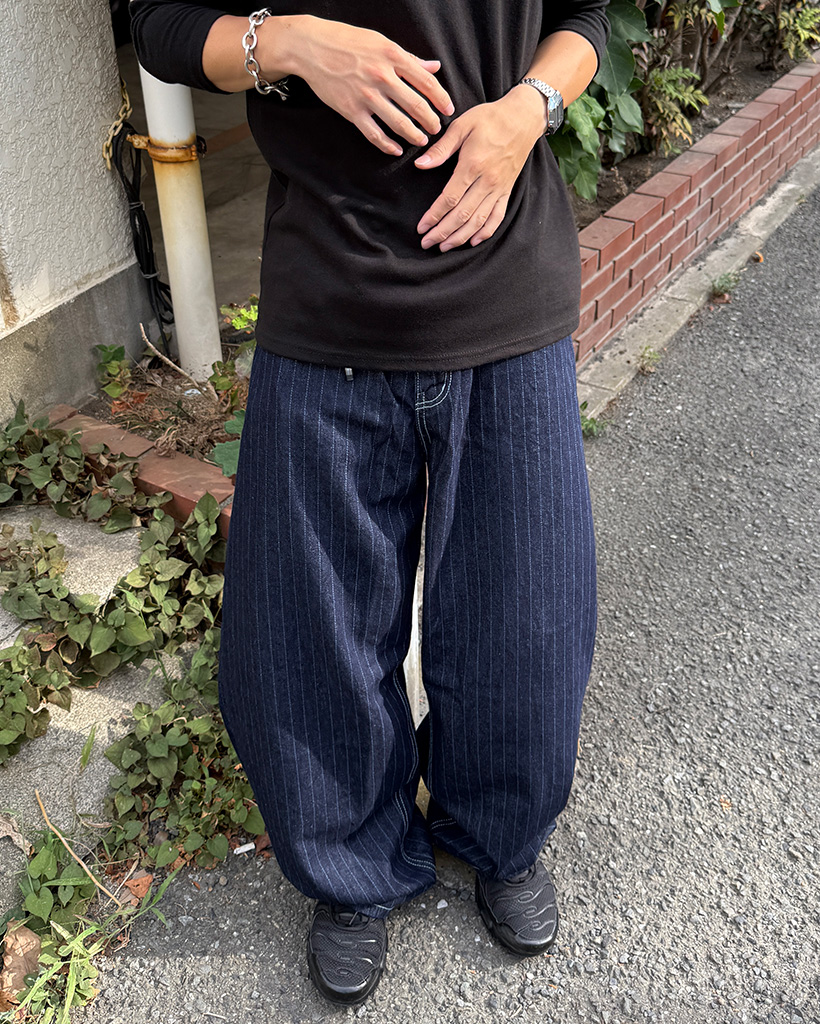 ストライプバルーンデニムパンツ | ファッション通販サイト NUGU