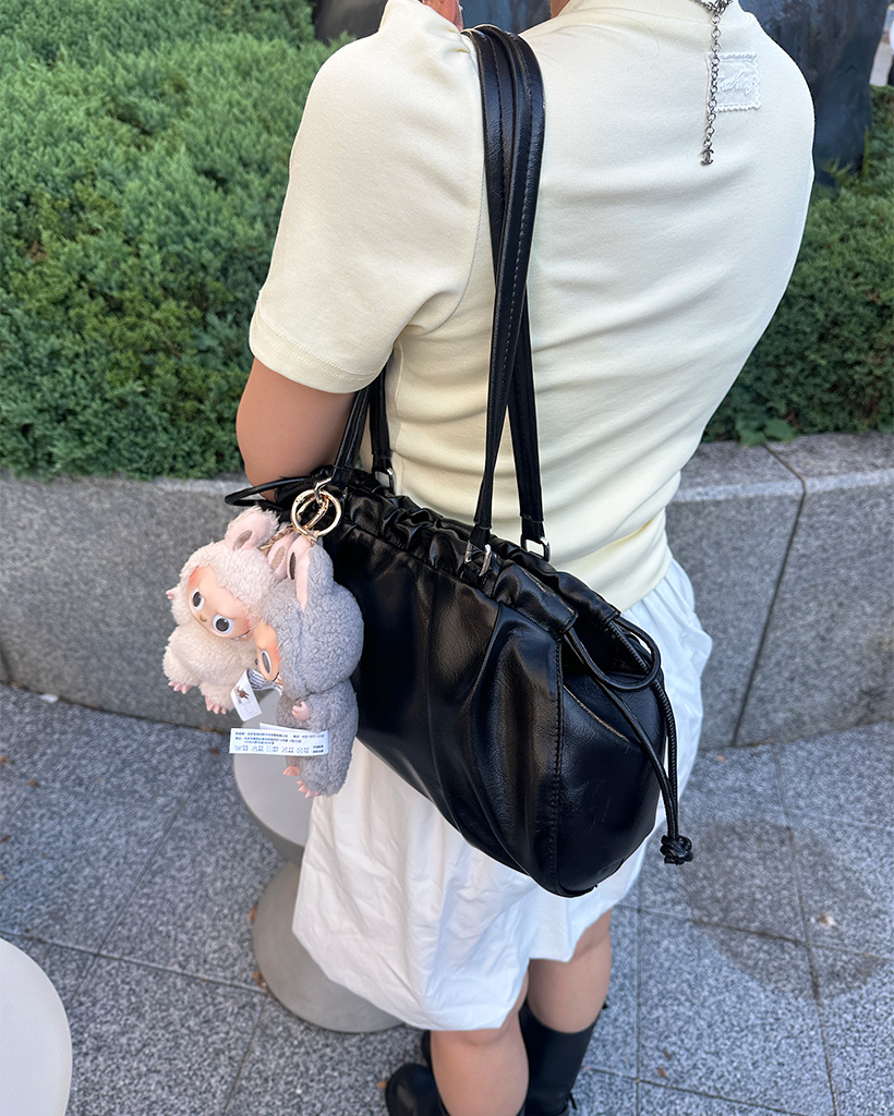 【韓国ブランド】ストラップシャーリングミディワンピースN56 ジャガードロゴラメニットミニワンピース – Darich (ダーリッチ)