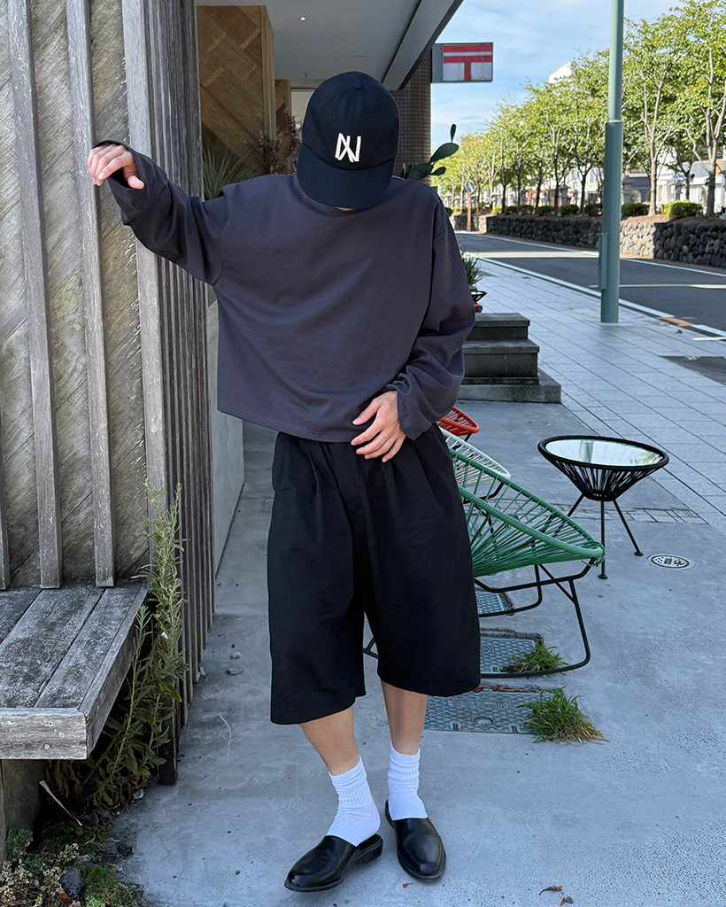 クロップドベーシックロングスリーブTシャツ | ファッション通販サイト