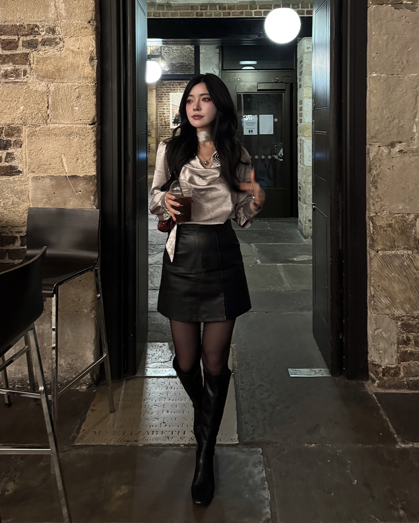 スリムなフェイクレザースカート | ファッション通販サイト NUGU