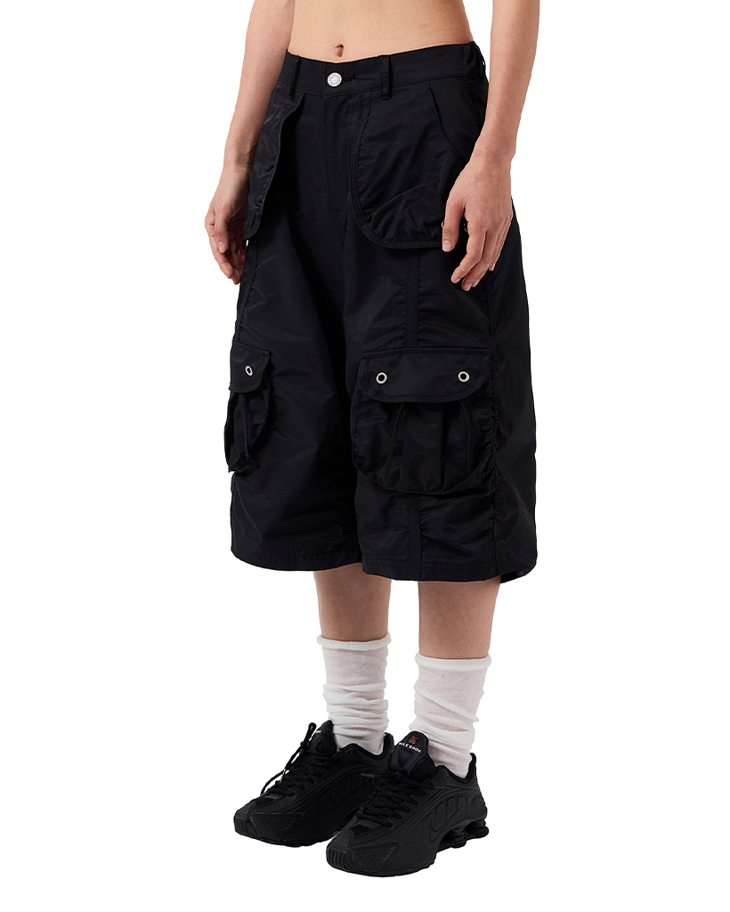 [Influencer pick] Shirring Pocket Bermuda Pants-BLACK