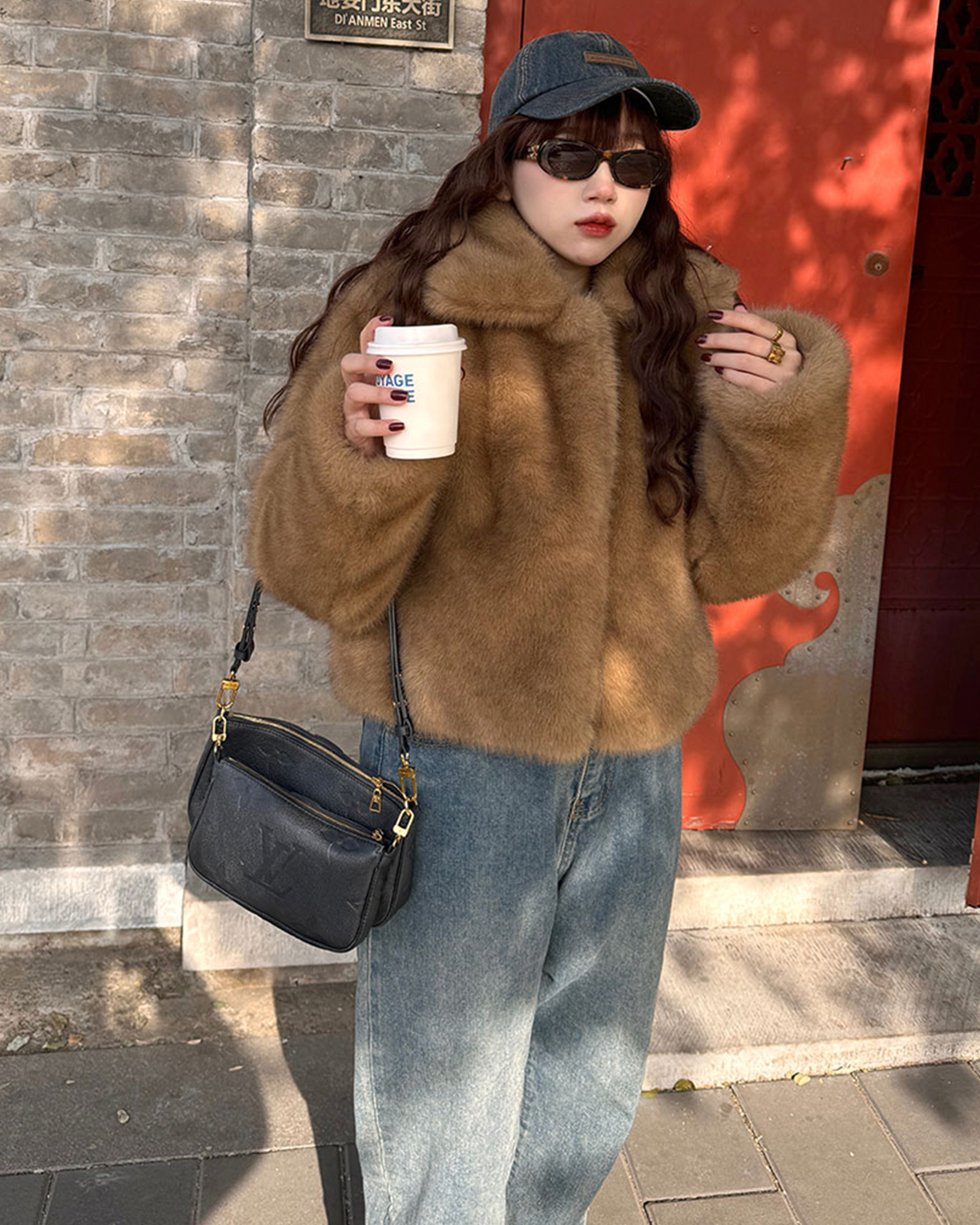 ORIGINAL)カラーファージャケット(ブローチセット) | ファッション通販