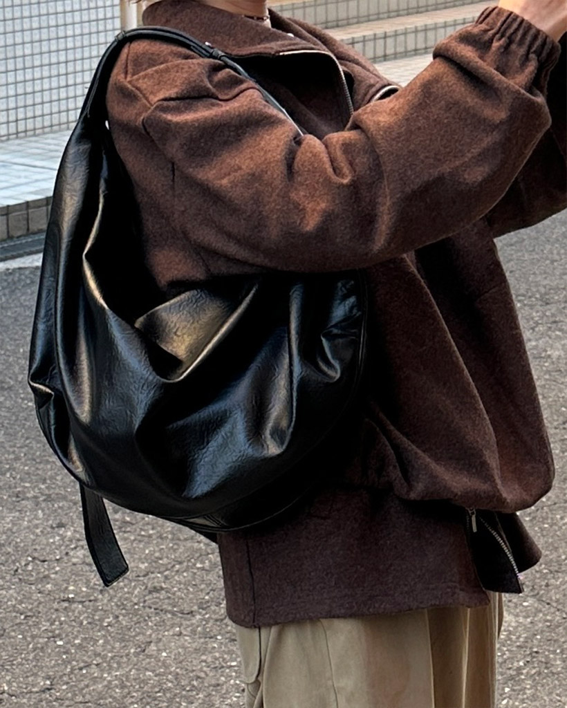 ドレープレザーライククロスバッグ