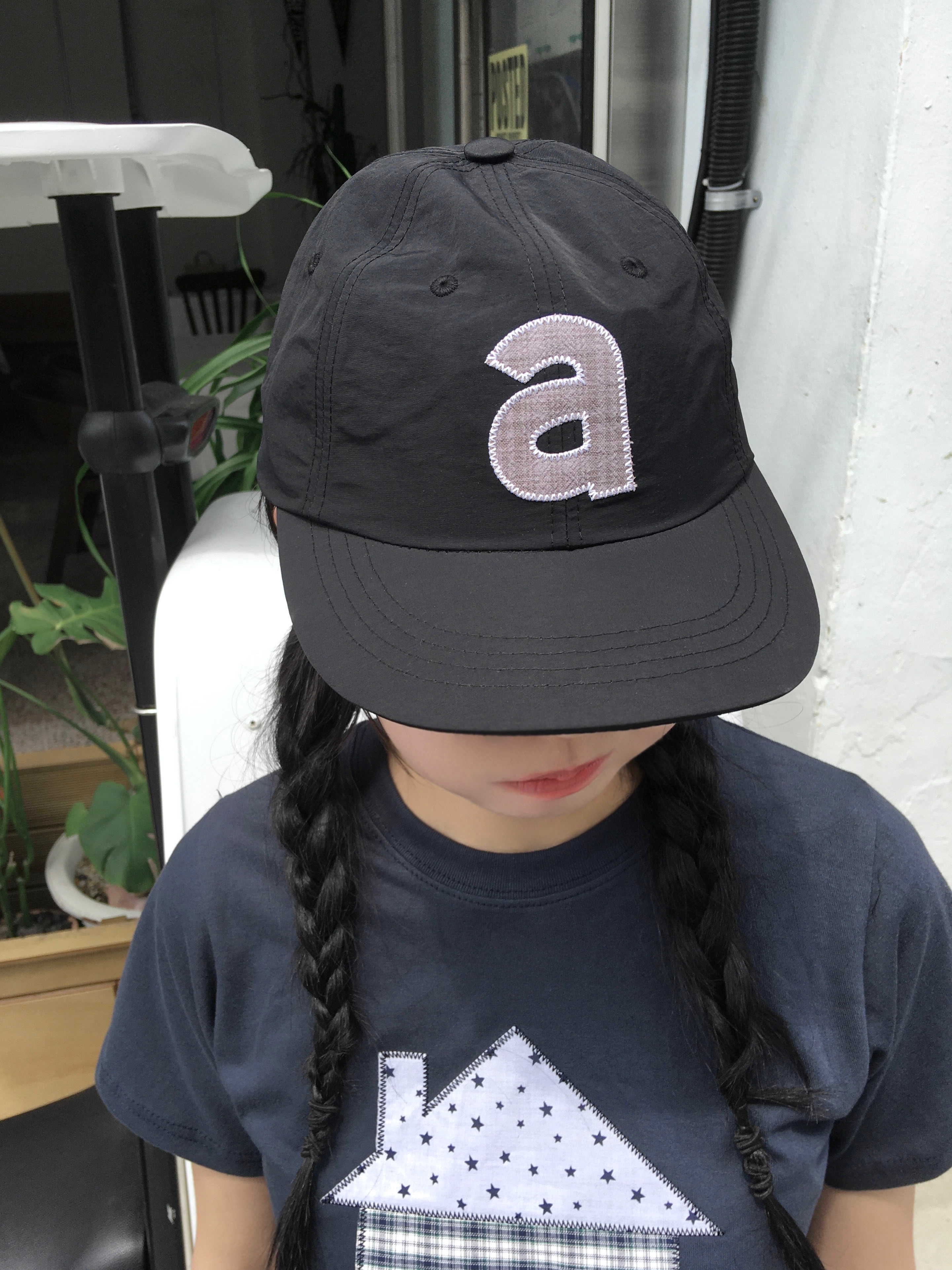 ドット アルファベット キャップ