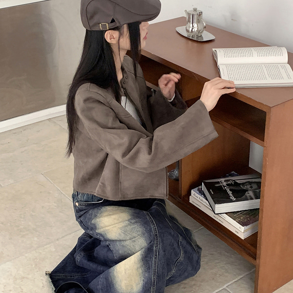 ジップアップバイカーパンツスエードクロップドジャケット