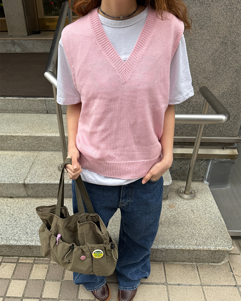 vネックベーシックニットベスト
