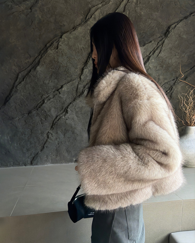 専用ファージャケット ZARA アニマルプリント ファーエフェクトジャケット 数量限定！ (ZARA