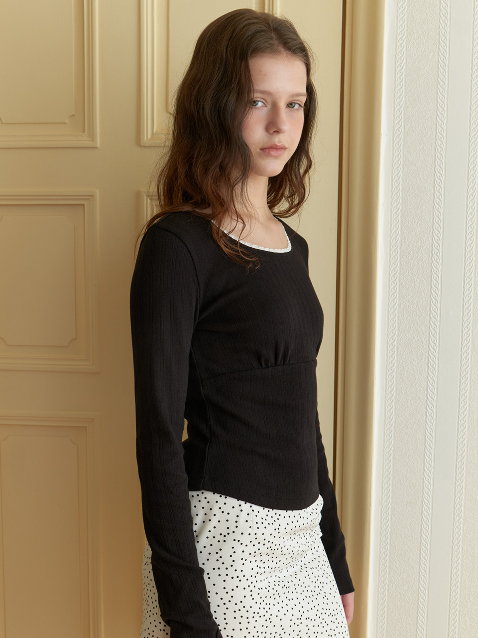 A EYELET LACE T SHIRT_BLACK