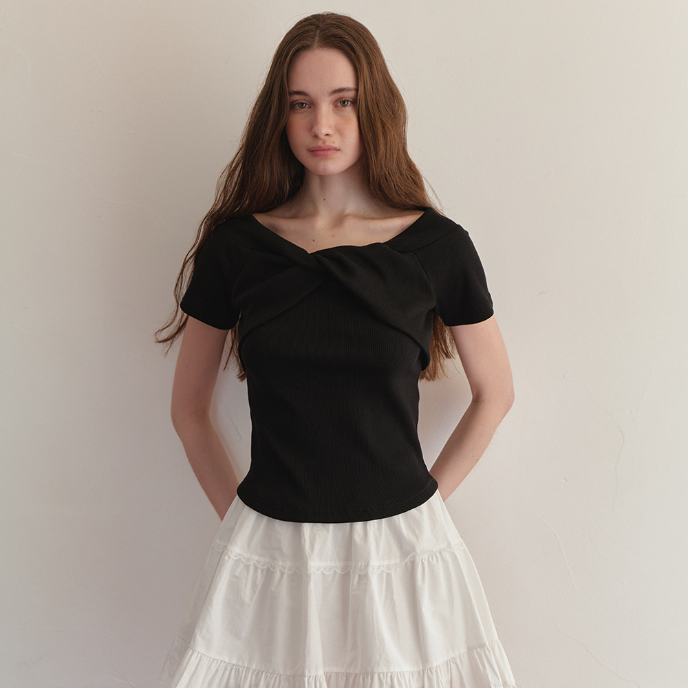 A TWIST JERSEY TOP_BLACK