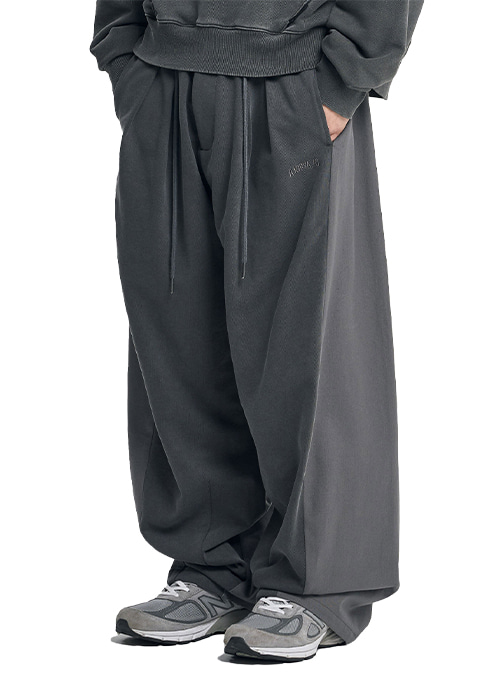 Dual Fabric Hybrid Pants [CHARCOAL]