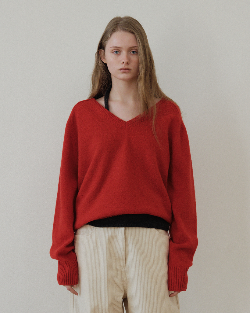 Baby Alpaca V-Neck Knit_Red