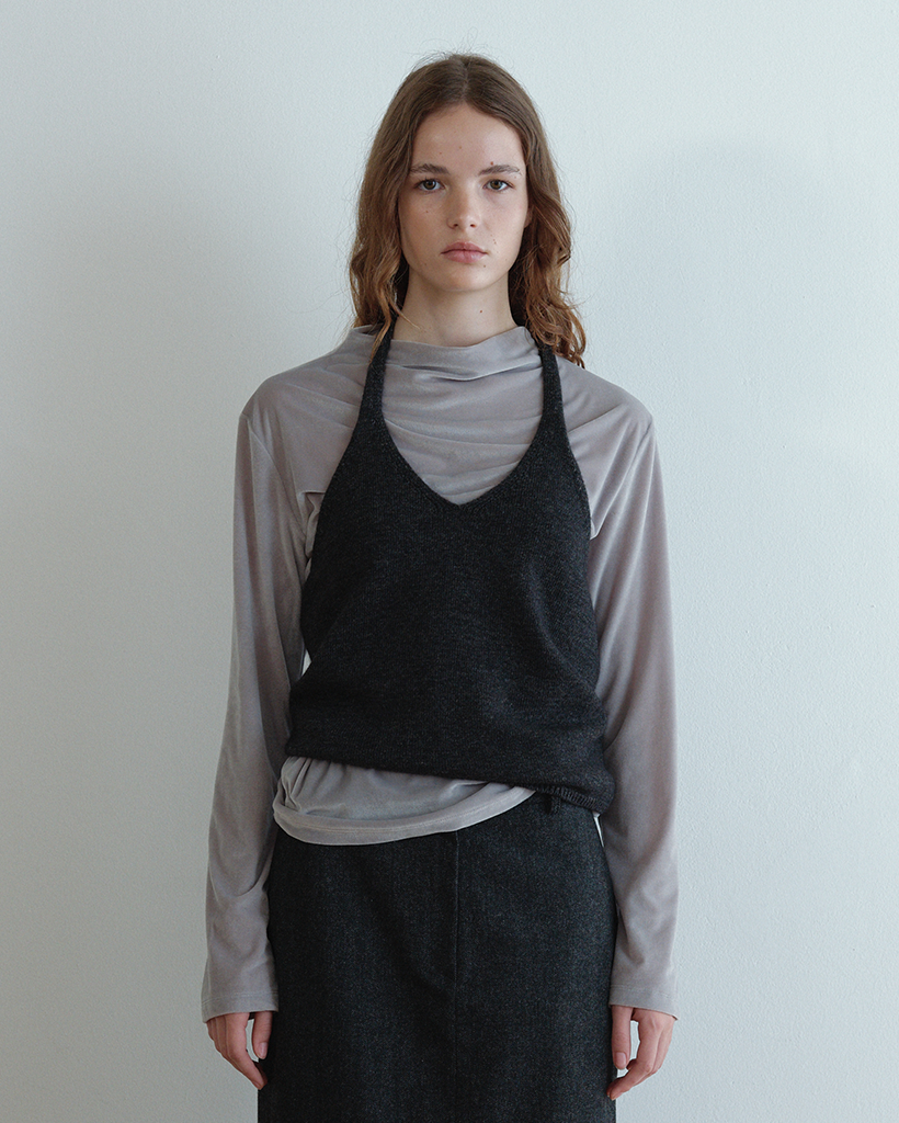 [8th] Raccoon Halter Knit Top_Charcoal