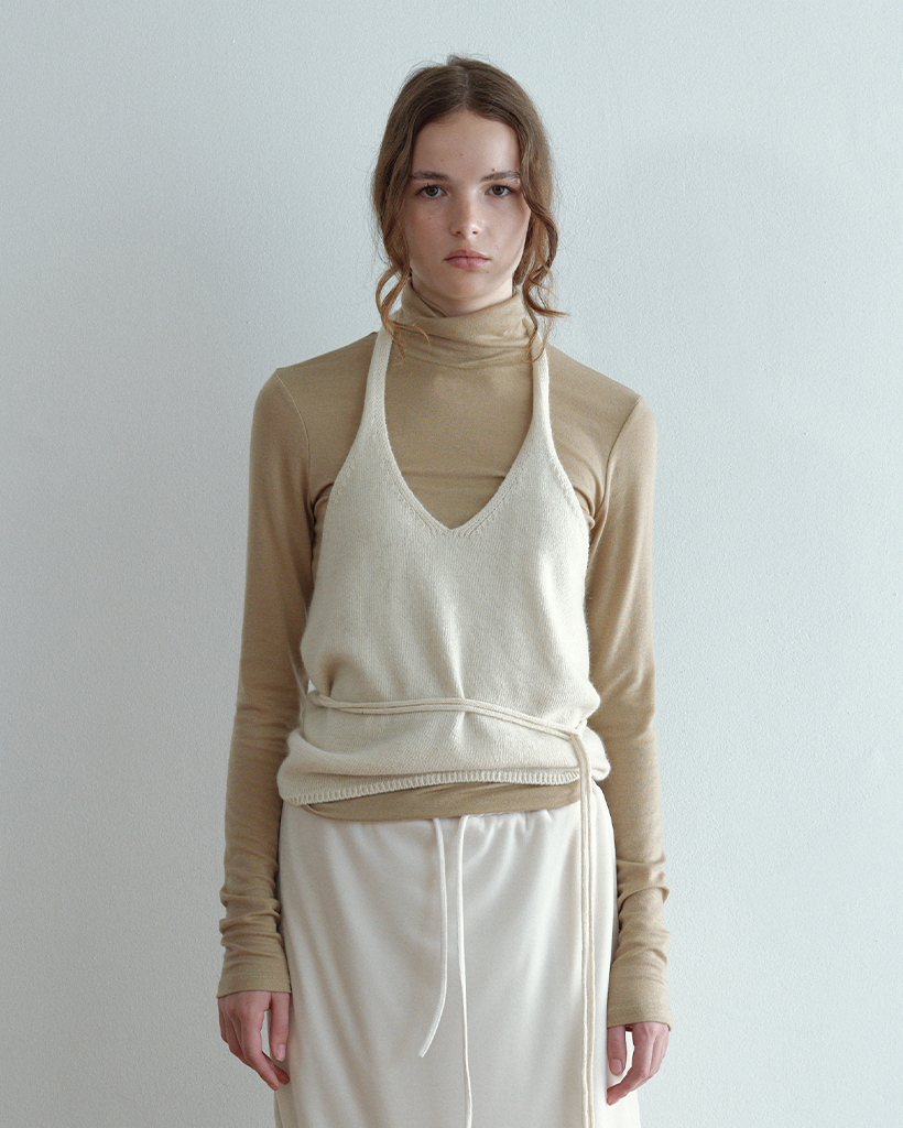 [5th] Raccoon Halter Knit Top_Cream