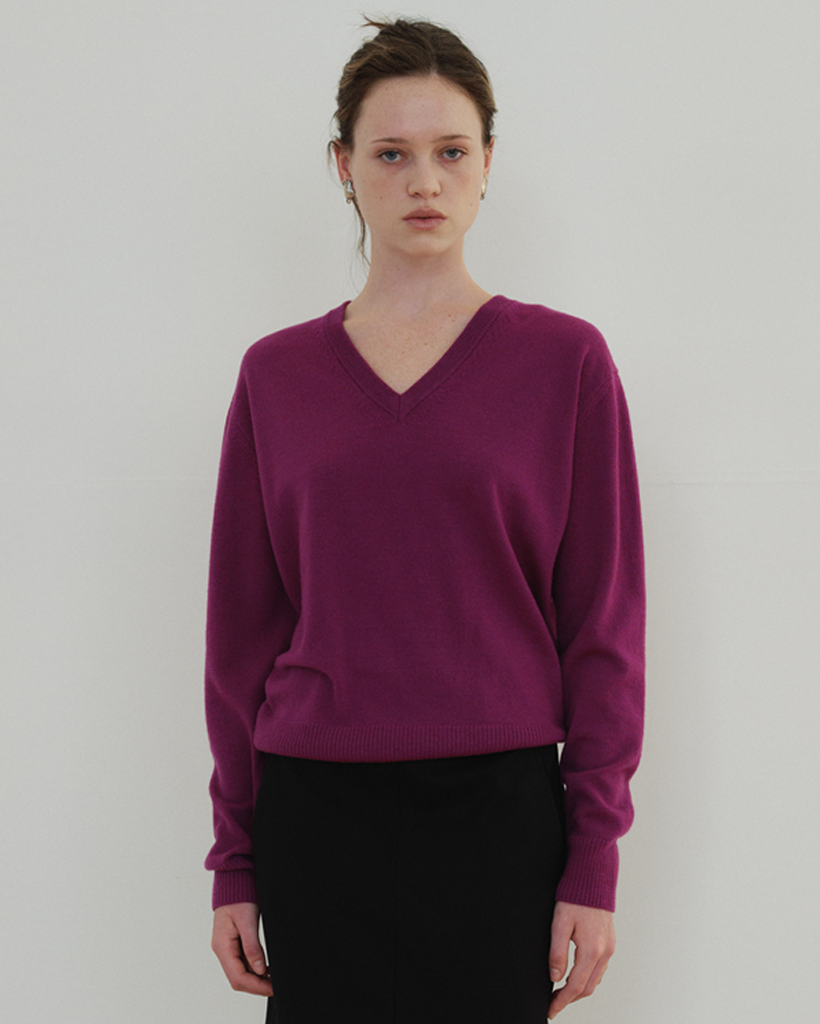 Serene V-neck Knit_Purple
