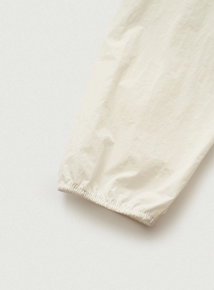 Aero Hooded Jacket_Cream_05.jpg