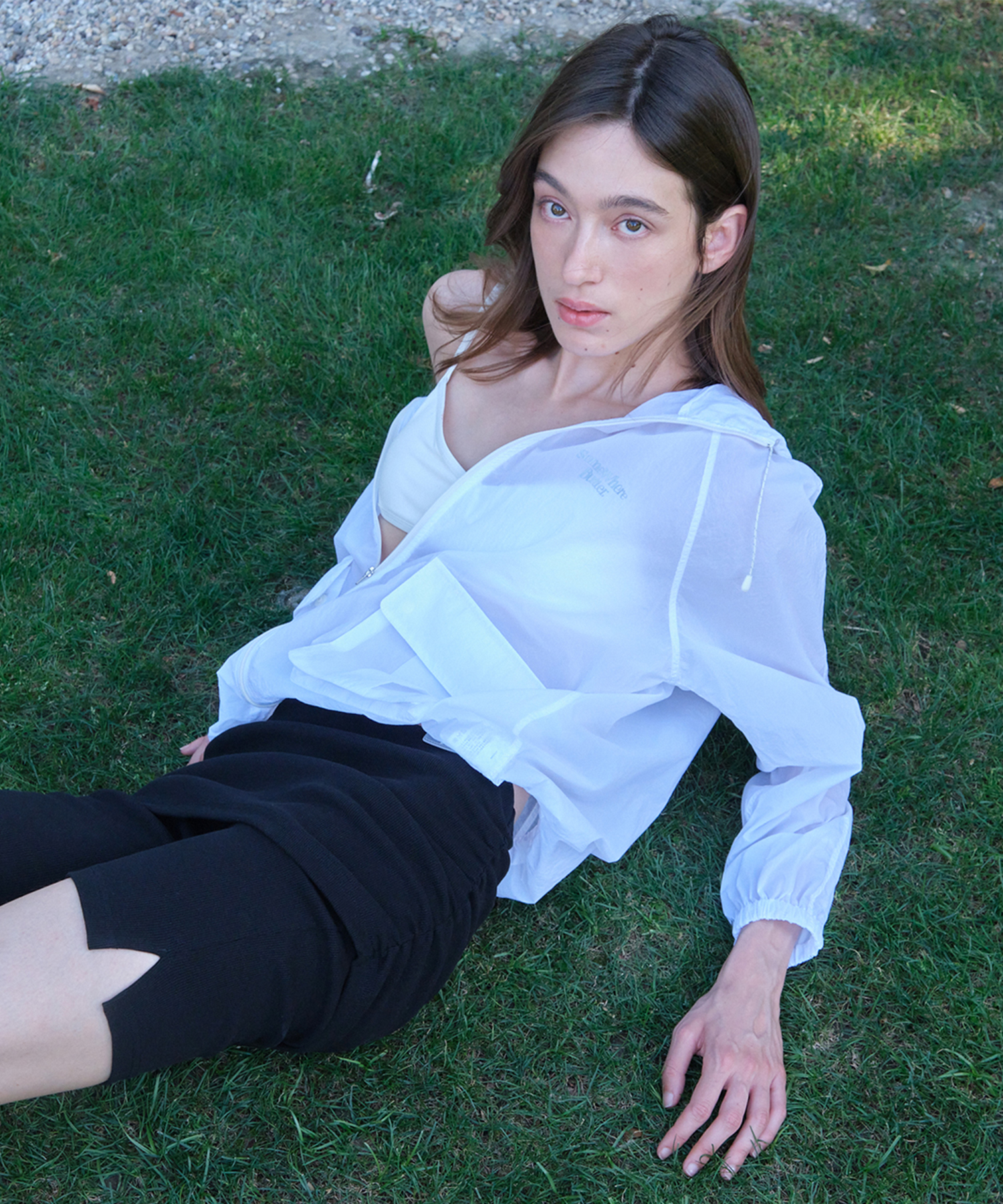 Aki Sheer Windbreaker - White