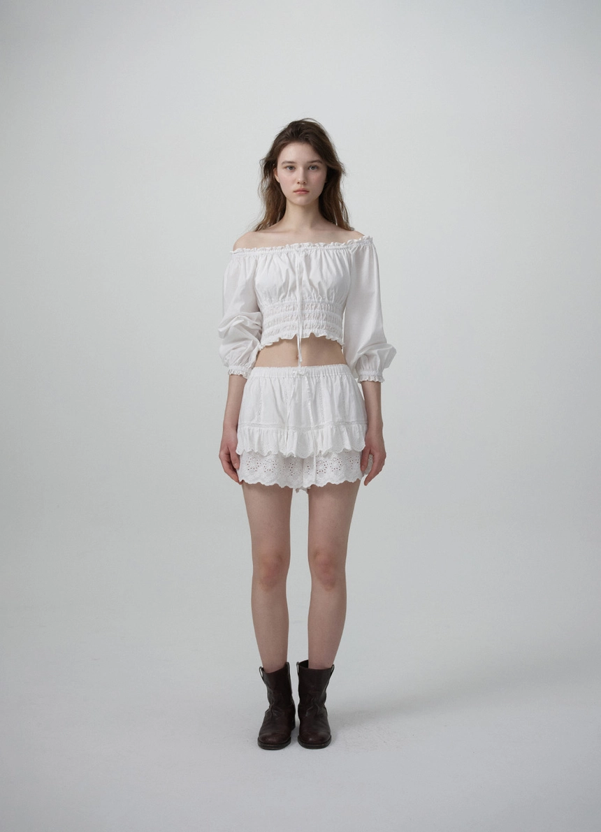 Annette Scallop Shorts_06.jpg