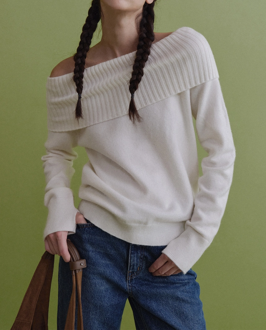 Arin-Off-Shoulder-Knit-cream2_05.jpg