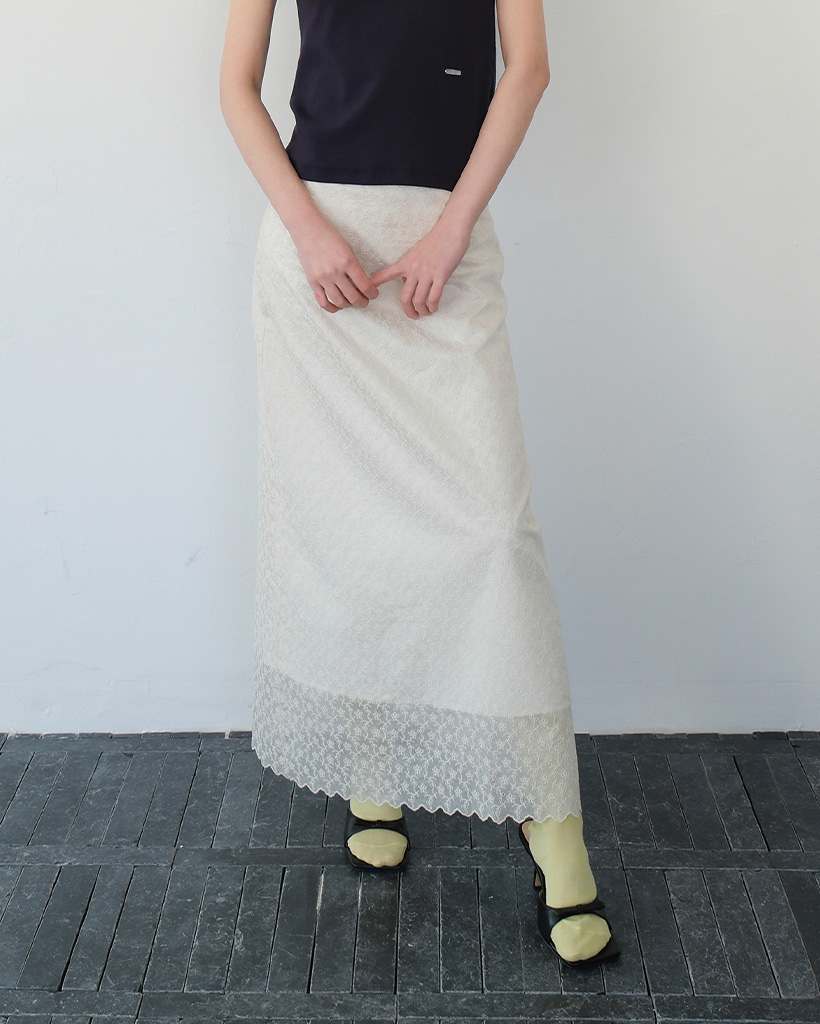 moui Scallop lace skirt (CREAM)
