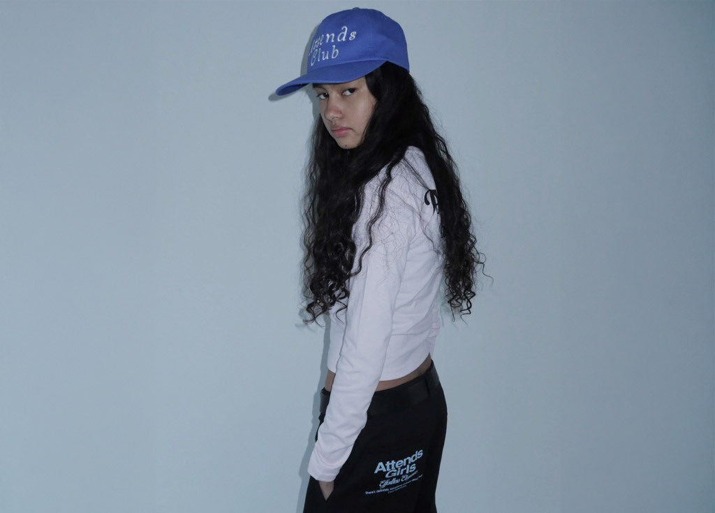 Attends
NEW BRAND OPEN