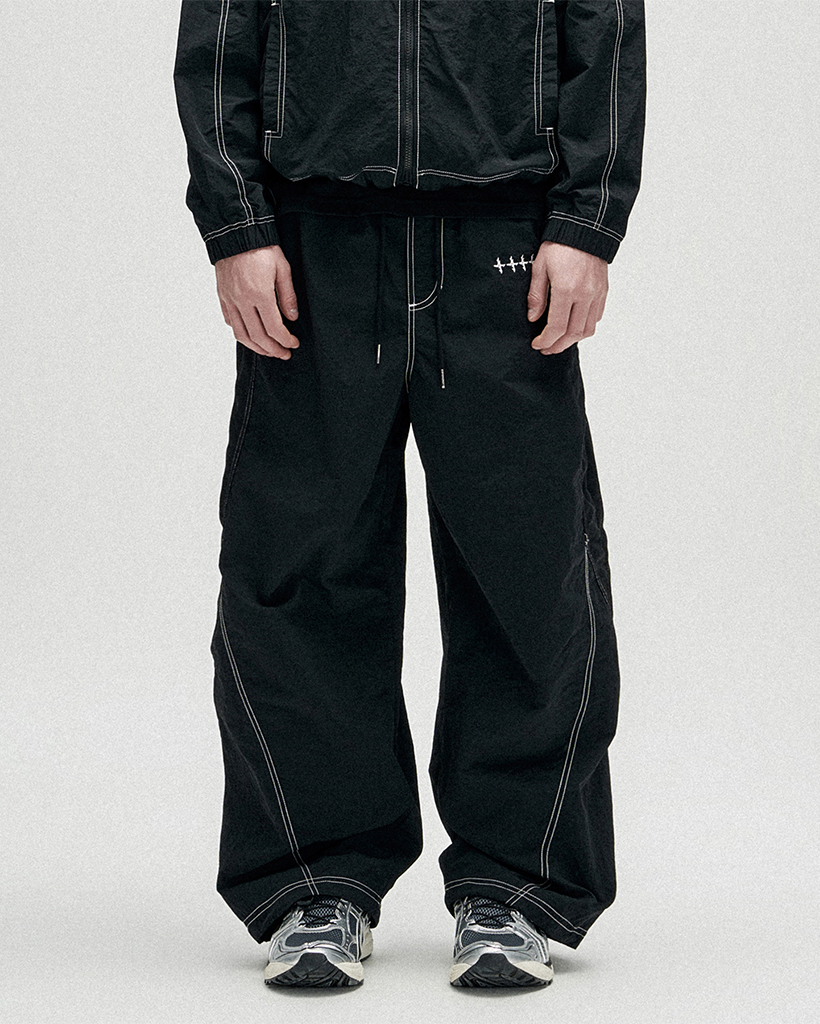 Segment Line Nylon Pants - Black