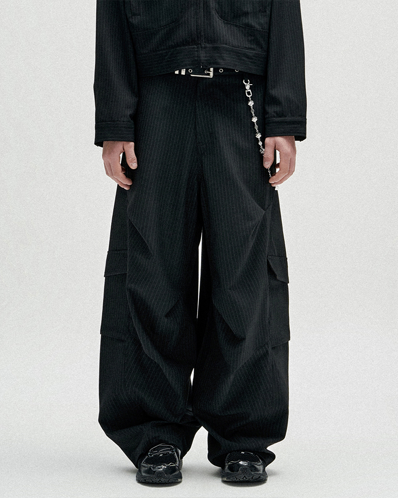 TR Stripe Curved Pants - Black