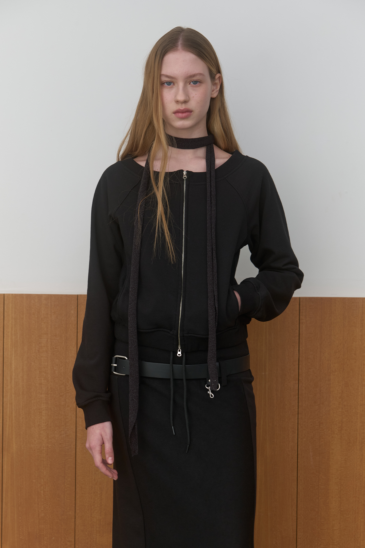 BOAT NECK ZIP-UP_BLACK