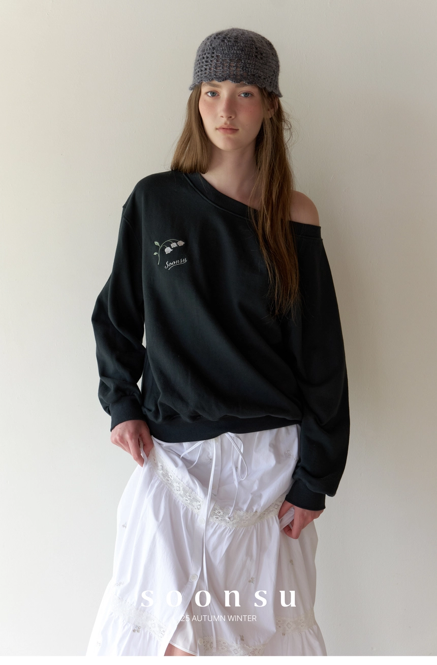 Bell Sweatshirt (Charcoal).jpg