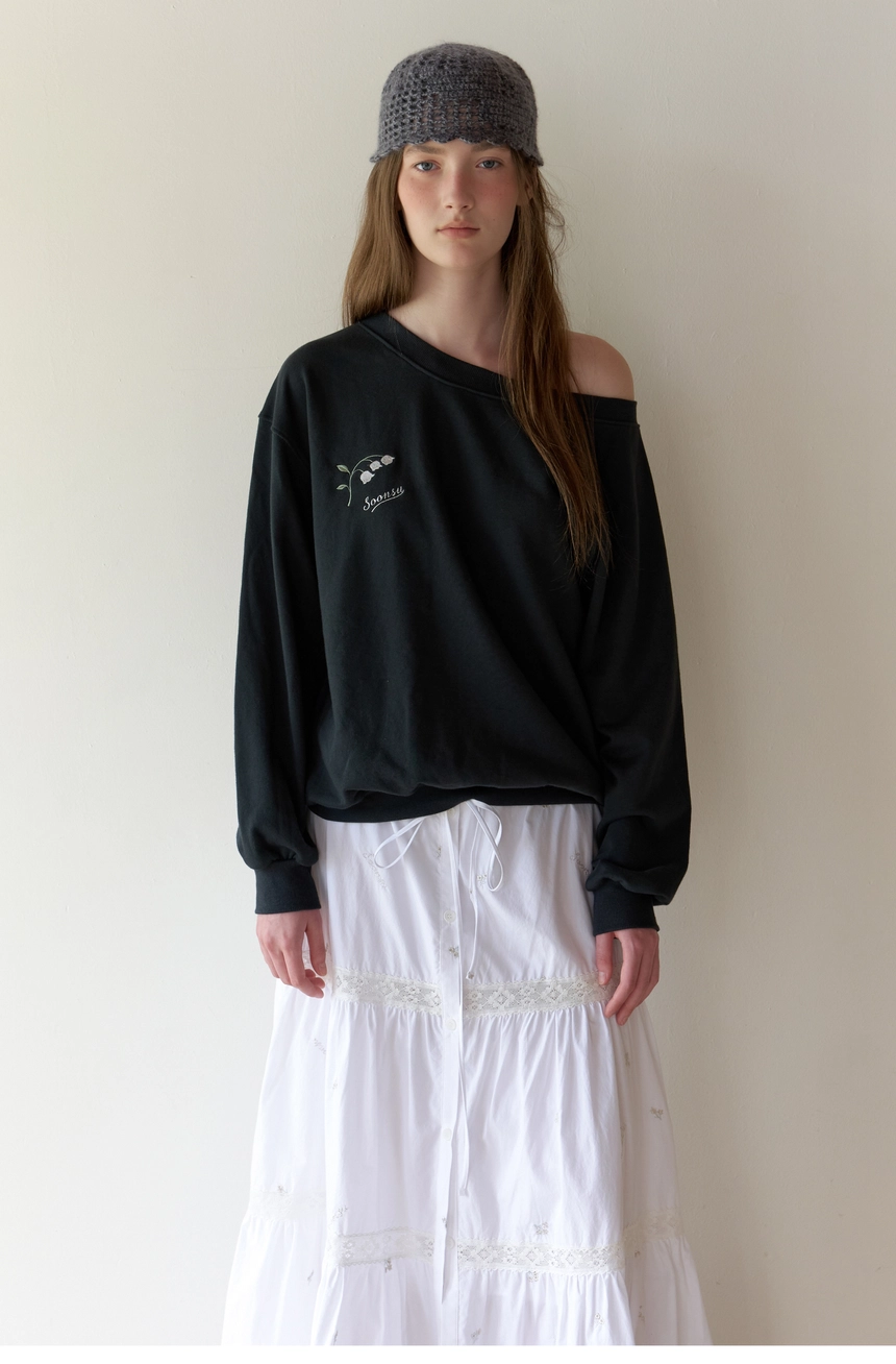 Bell Sweatshirt (Charcoal)6.jpg