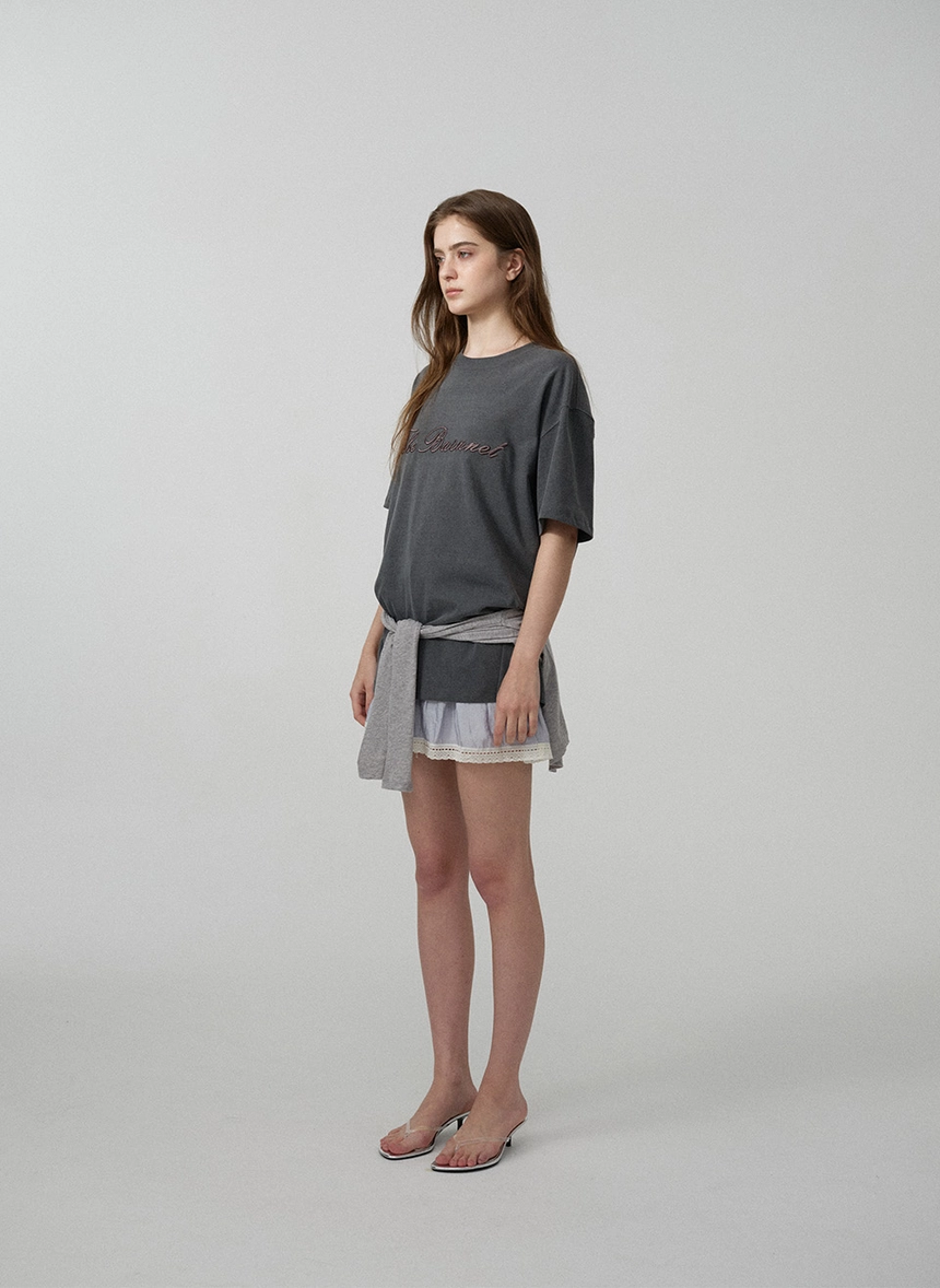Benny Script Logo T-shirt_Charcoal_02.jpg