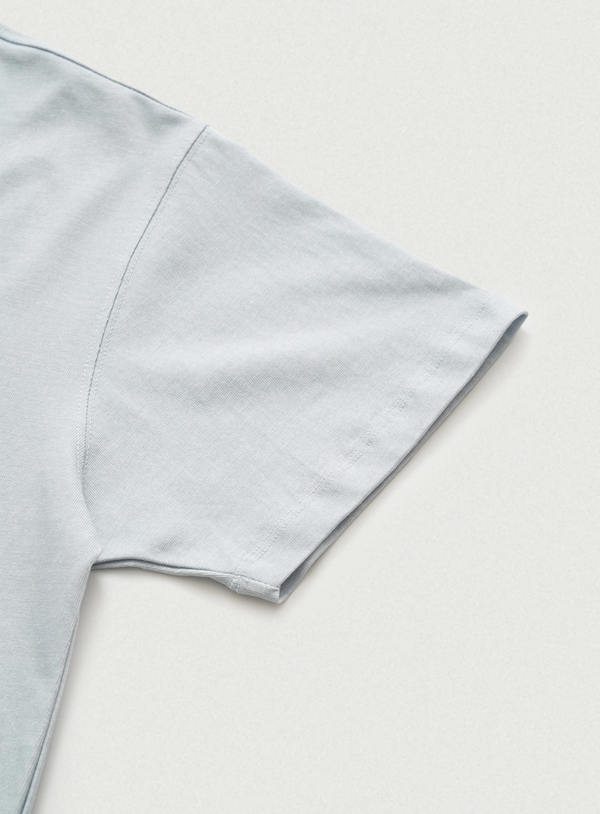 Benny Script Logo T-shirt_Light Blue_09.jpg
