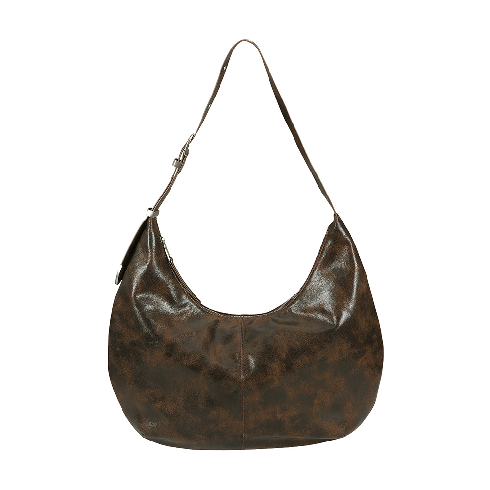 C BELT LOOP HOBO BAG_BROWN