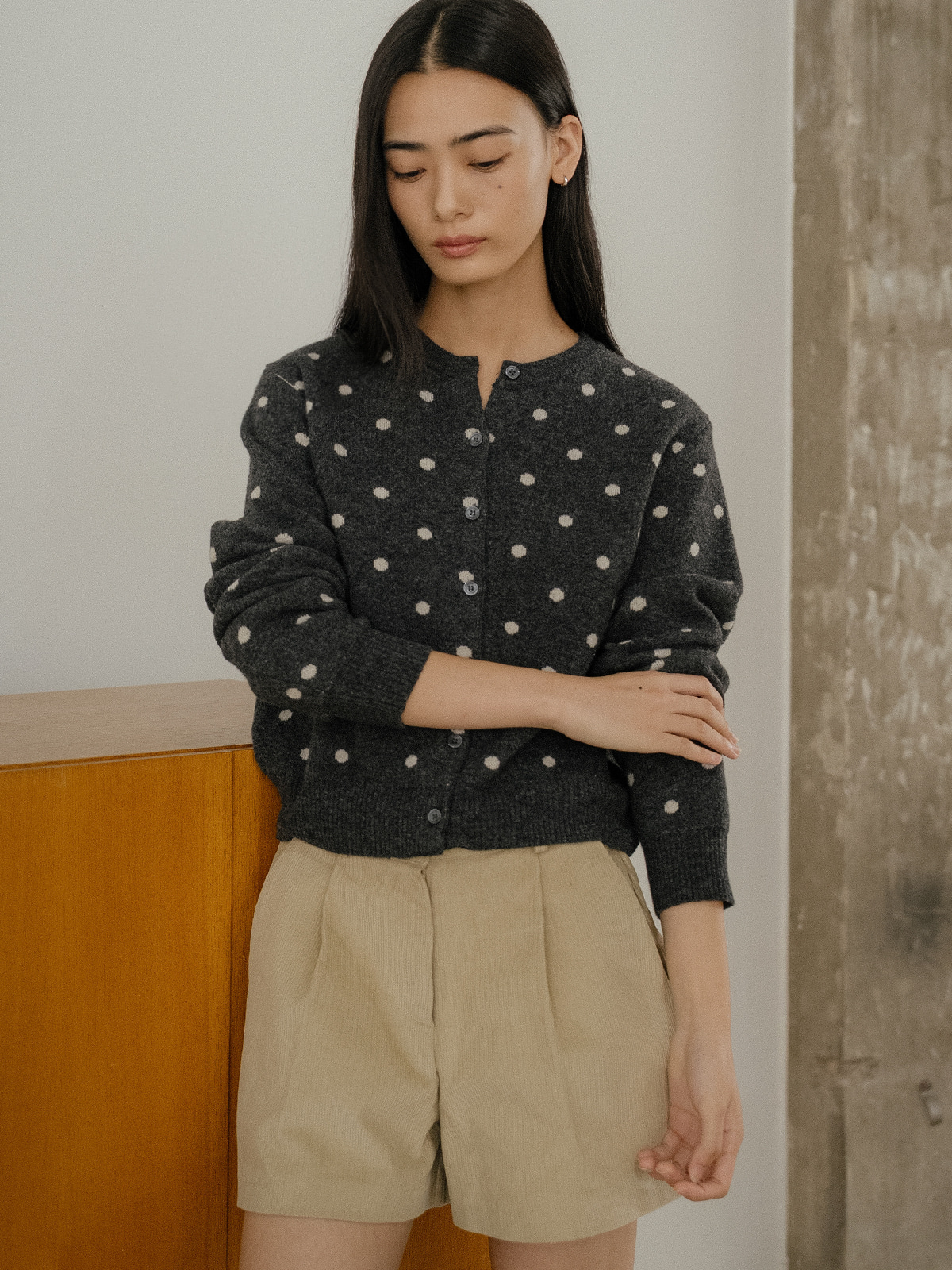 【購入特典】Polka dot pattern cardigan FRFA02CD08_Charcoal