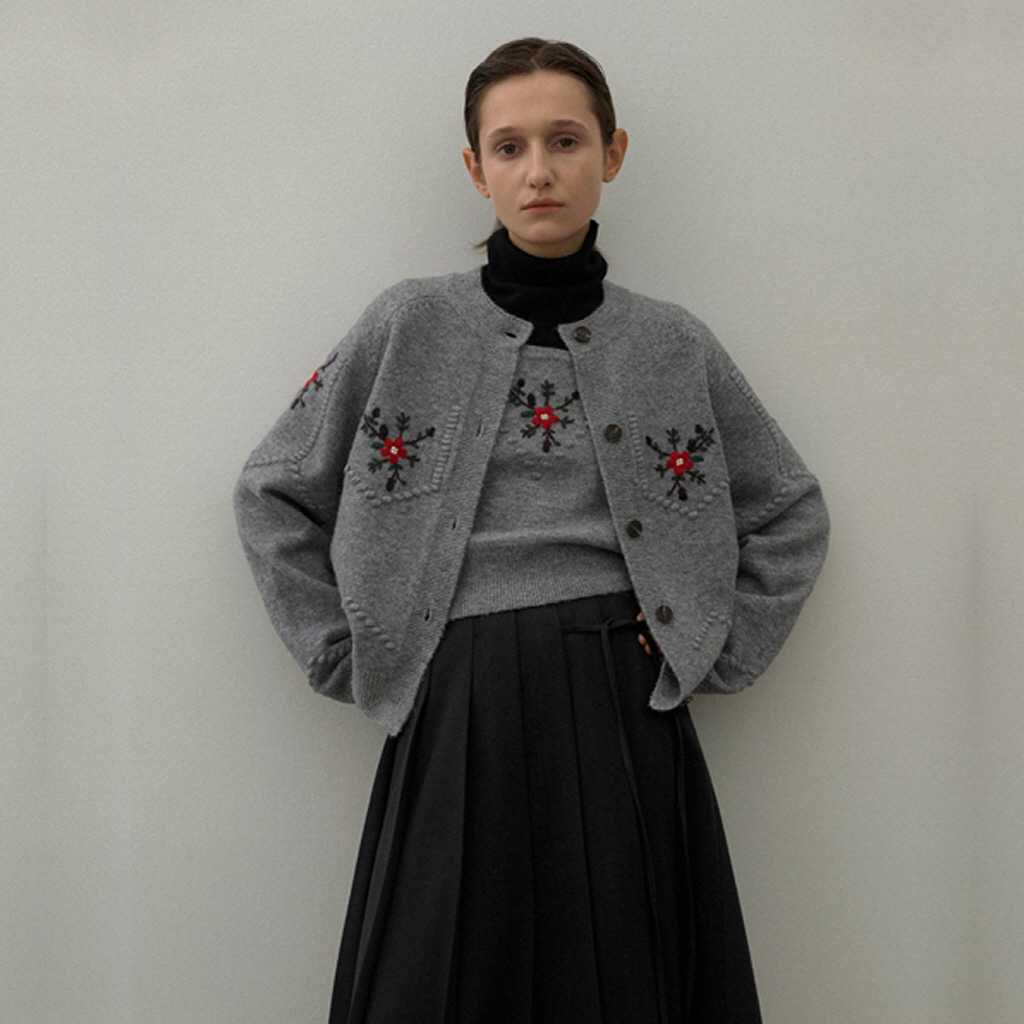 (CD-2154)FLOWER EMBROIDE CARDIGAN