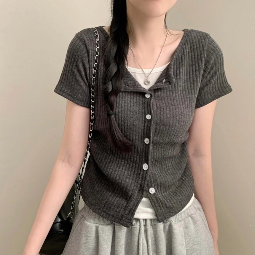 CD_424_charcoal.jpg