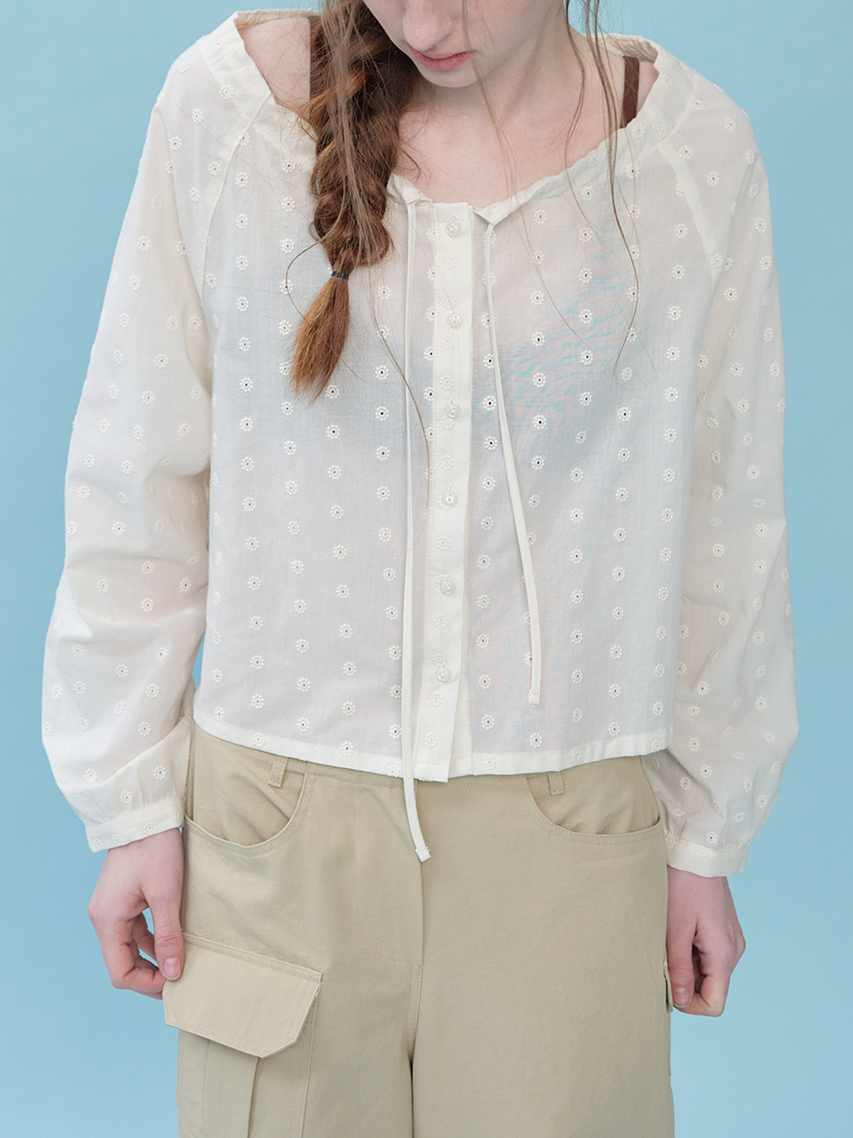 Flower eyelet tie blouse [FRSP06BL08]_Cream
