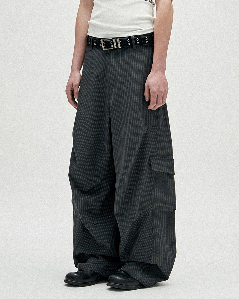 TR Stripe Curved Pants - Charcoal