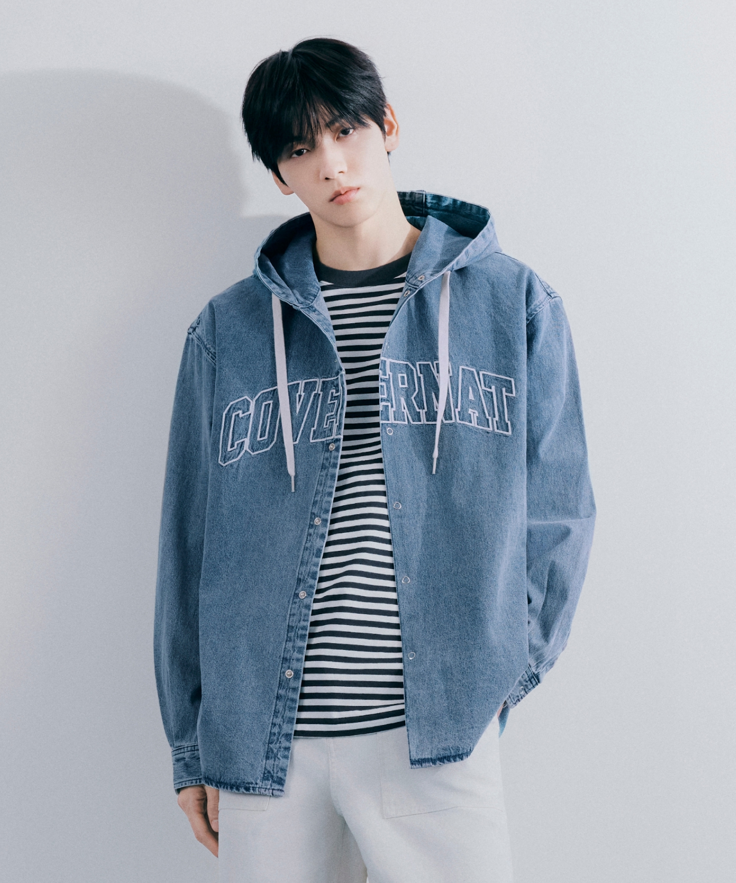ARCH LOGO HOODED DENIM SHIRT - Blue