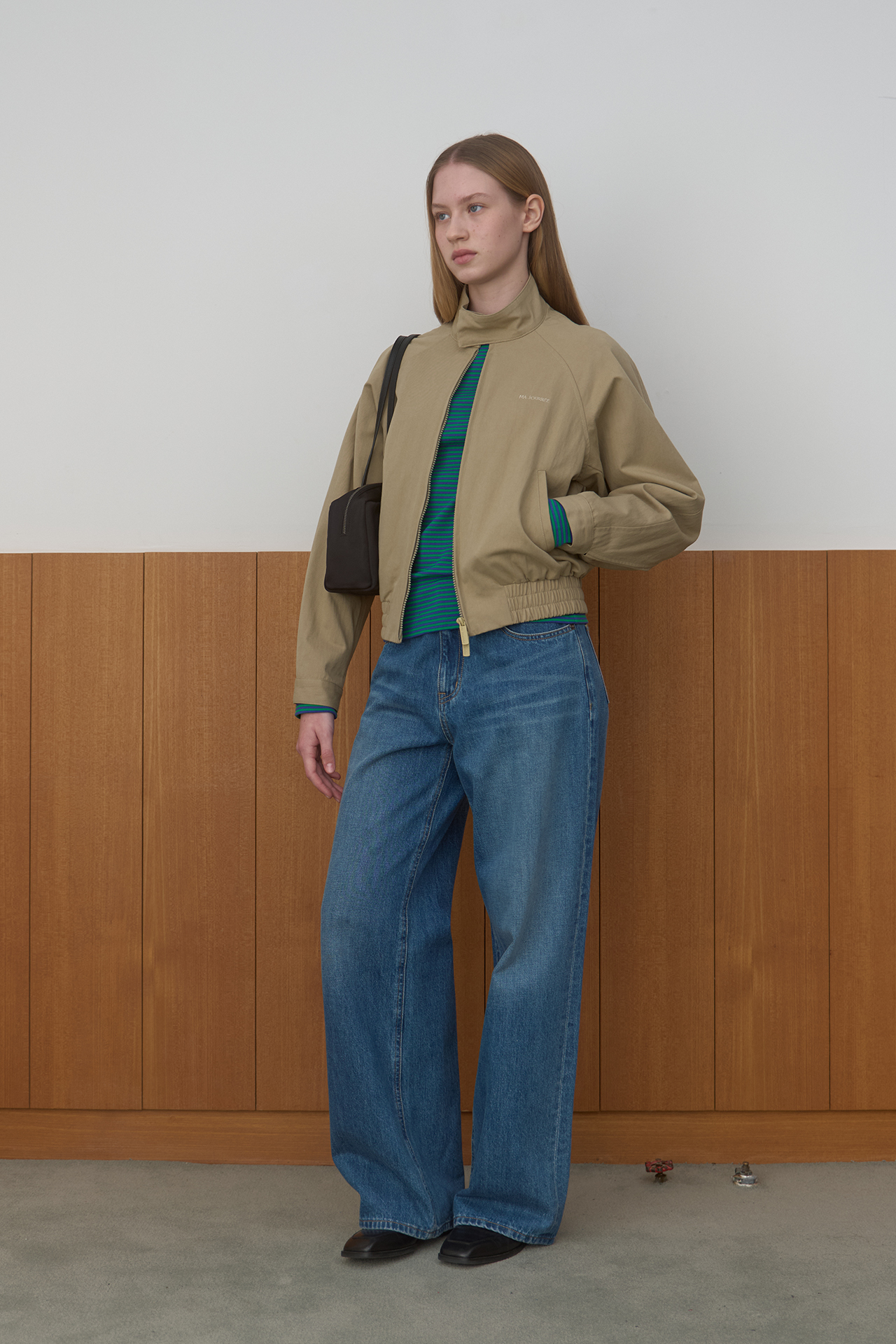 COTTON PLEATS BOMBER JACKET_BEIGE