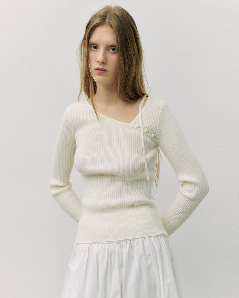 CUT OUT RIBBON KNIT IVORY