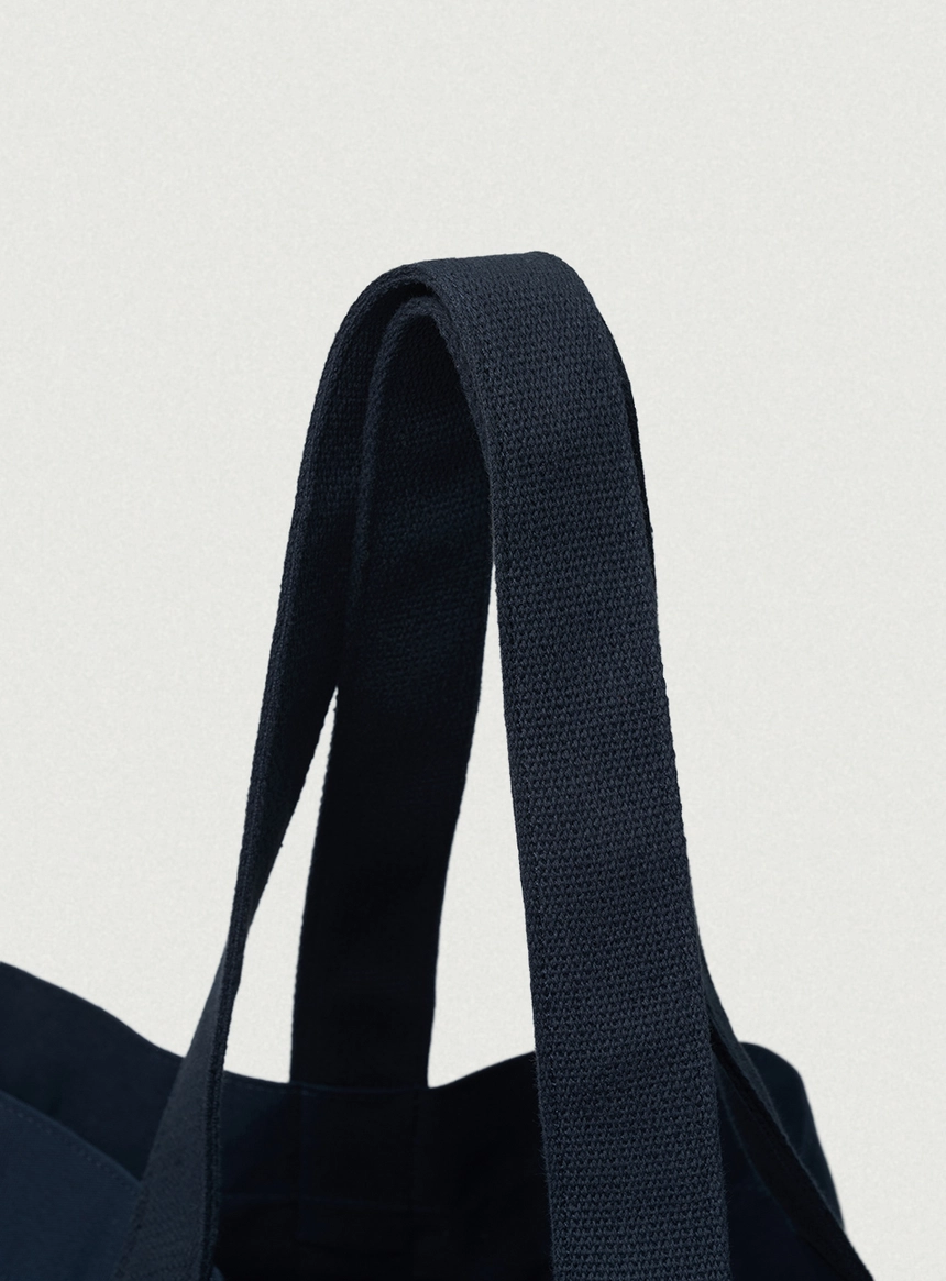 Canvas Baren Tote Bag_Navy_04.jpg