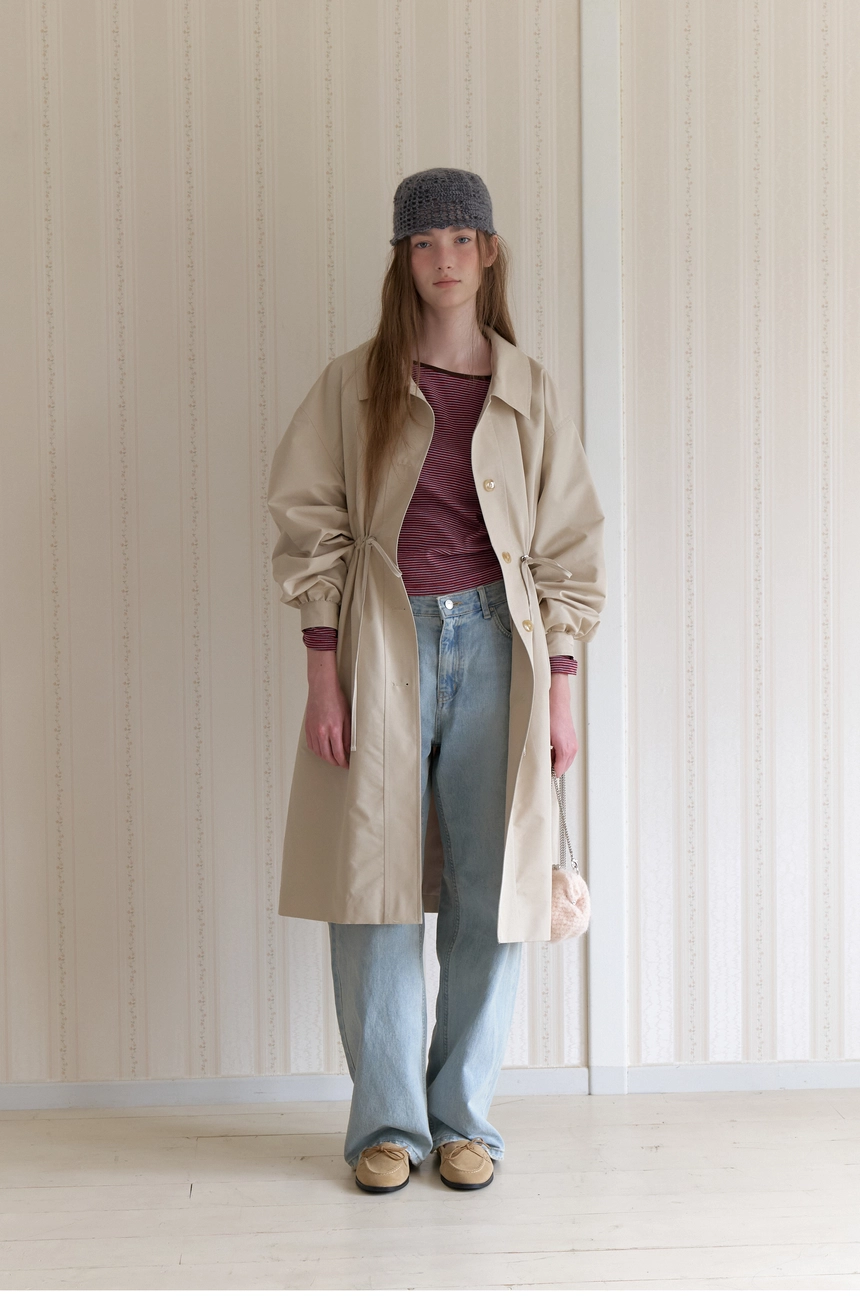 Cape Trench Coat (Beige)12.jpg